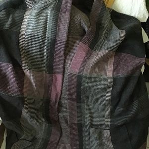 Women’s sleeveless jacket